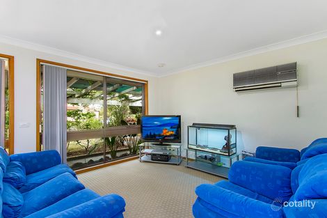 Property photo of 10 Vaisey Close Kariong NSW 2250