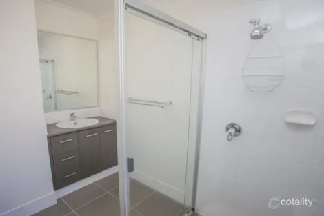 Property photo of 23 Ellem Drive Chinchilla QLD 4413