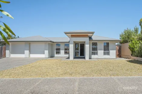 61 Nicholl Ave, Aldinga Beach, SA 5173