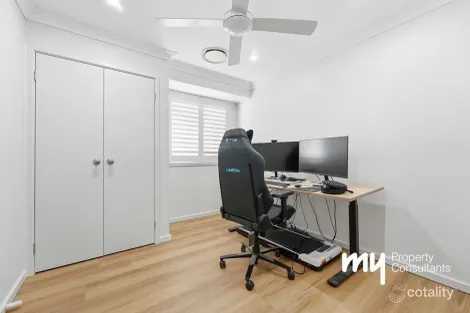 Property photo of 13 Silky Road Spring Farm NSW 2570