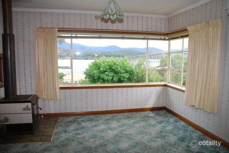 Property photo of 21 Kellatie Road Rosny TAS 7018