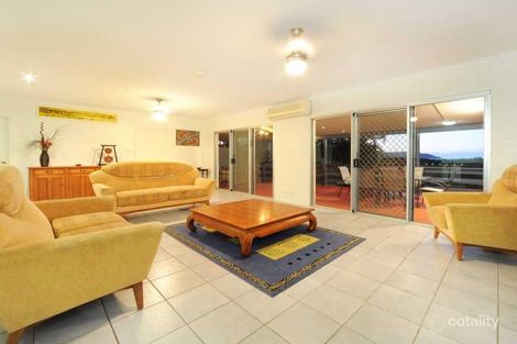 Property photo of 37 Macarthur Drive Cannonvale QLD 4802
