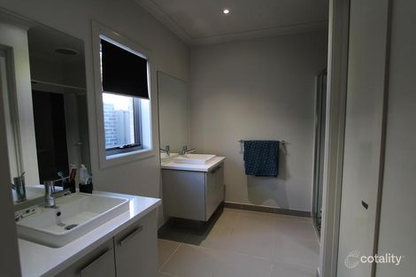 Property photo of 26 Pegasus Road Cranbourne West VIC 3977
