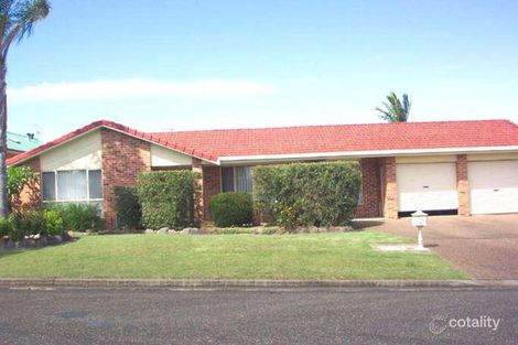 3 Laurina Cl, Old Bar, NSW 2430