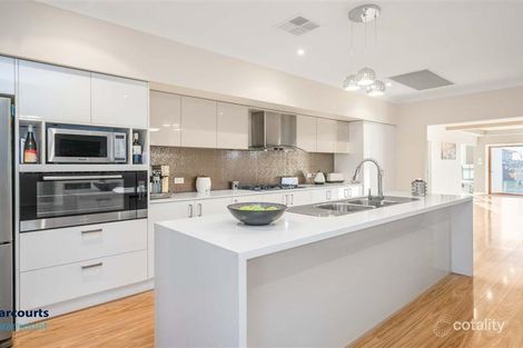 Property photo of 8 Bartlett Street Oran Park NSW 2570