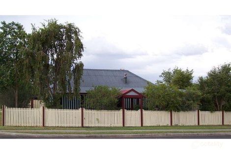 2 Walloon-Amberley Rd, Walloon, QLD 4306