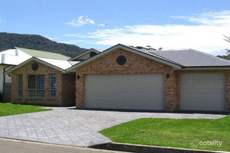 2 Henry St, Tarrawanna, NSW 2518