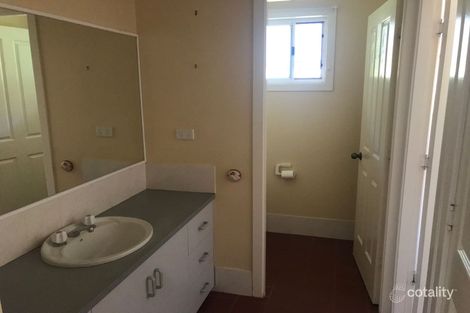 Property photo of 6 Donegal Terrace Armidale NSW 2350