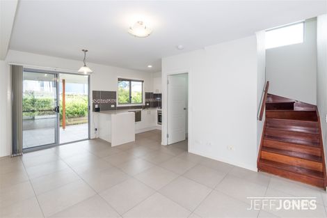 Property photo of 4/76 Denman Street Greenslopes QLD 4120