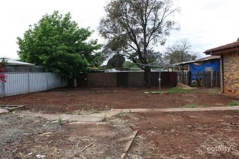 Property photo of 53 Noorla Street Griffith NSW 2680