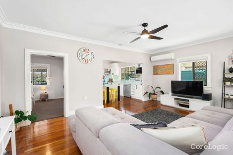 Property photo of 27 Curve Avenue Wynnum QLD 4178