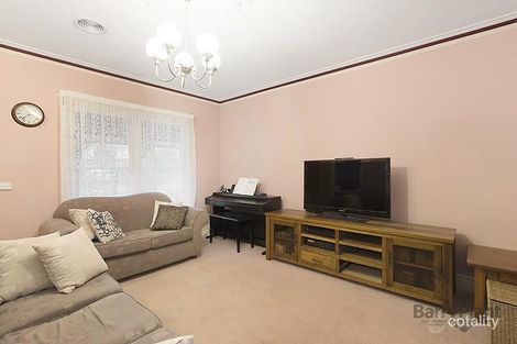 Property photo of 32 Grange Boulevard Bundoora VIC 3083