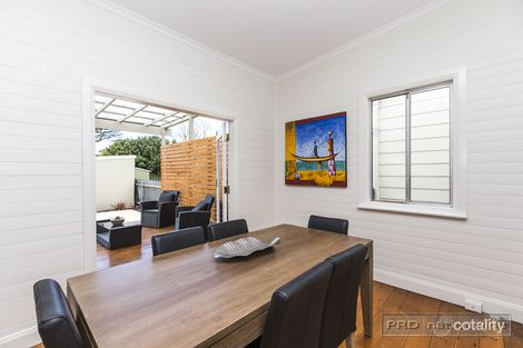 Property photo of 25 Samdon Street Hamilton NSW 2303
