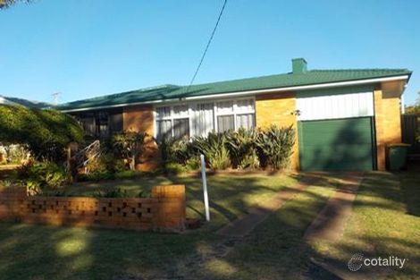 Property photo of 7 Rowe Street Centenary Heights QLD 4350