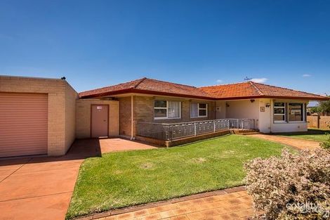 72 Armstrong Rd, Wilson, WA 6107