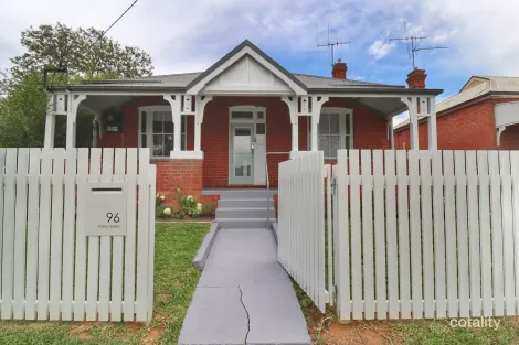 96 Fitzroy St, Cowra, NSW 2794