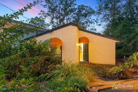 37 Chapel Hill Rd, Chapel Hill, QLD 4069