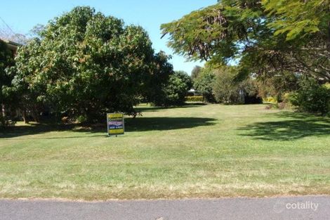 13 Corser St, Burnett Heads, QLD 4670