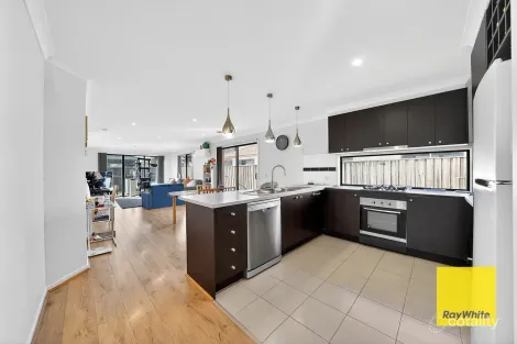 Property photo of 83 Isabella Way Tarneit VIC 3029