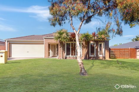 Property photo of 10 Charles Conder Place Berwick VIC 3806