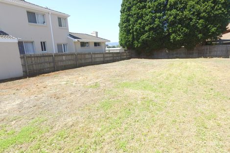 2 Feathertop Rise, Wheelers Hill, VIC 3150