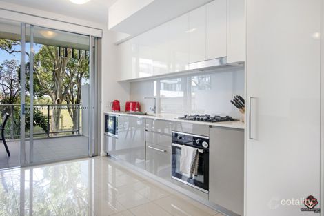 Property photo of 207/378 Marine Parade Labrador QLD 4215