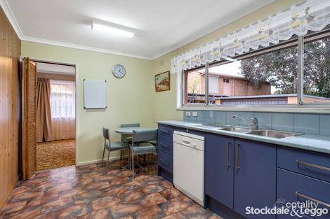 Property photo of 15 Flannery Court Oak Park VIC 3046