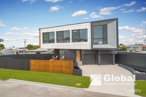 2c Paley Cres, Belmont South, NSW 2280