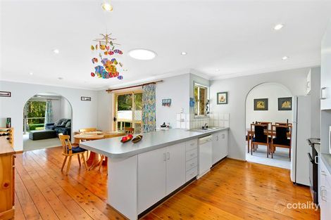 Property photo of 12 The Peninsula Killarney Vale NSW 2261