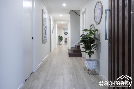 Property photo of 3 Topaz Street Pallara QLD 4110