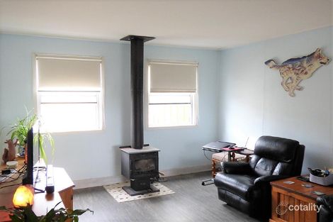 Property photo of 3 King Street Wallendbeen NSW 2588