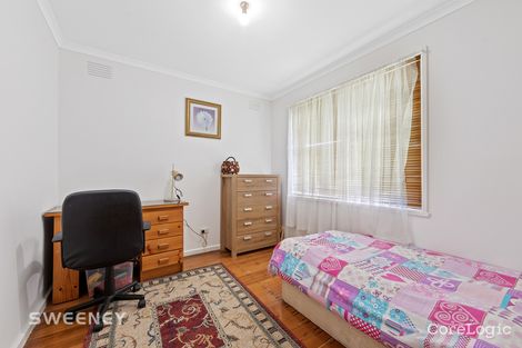 Property photo of 21 Annetta Court Albanvale VIC 3021