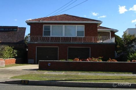 Property photo of 39 Gnarbo Avenue Carss Park NSW 2221