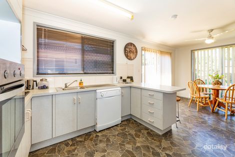 Property photo of 24 City Vue Terrace Avoca QLD 4670