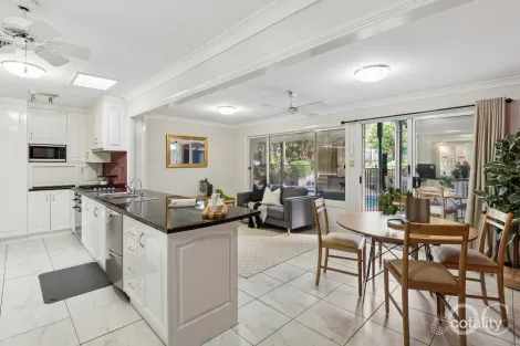 Property photo of 7 Collins Parade Hackham SA 5163