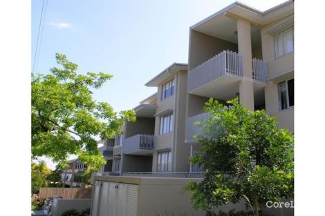 Property photo of 2/36 Kitchener Street Coorparoo QLD 4151