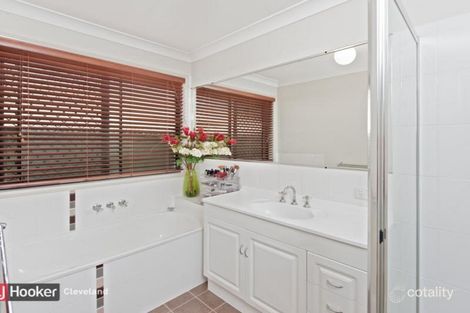 Property photo of 8 Creekside Circuit Victoria Point QLD 4165