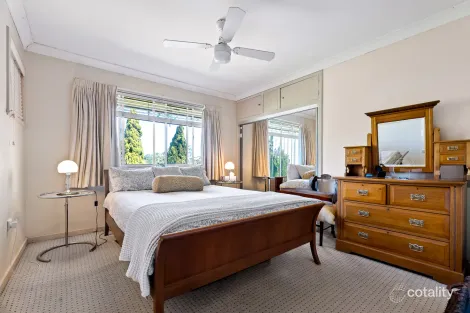 Property photo of 7 Brodie Street Mount Lofty QLD 4350
