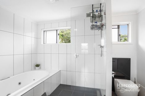 Property photo of 35 Edgar Street Eastern Heights QLD 4305