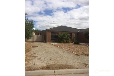 Property photo of 3 Harrington Drive Melton West VIC 3337
