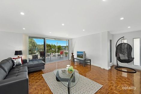 Property photo of 243 Queens Road Connells Point NSW 2221