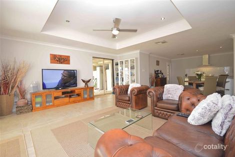 13 Radford Pl, Safety Bay, WA 6169