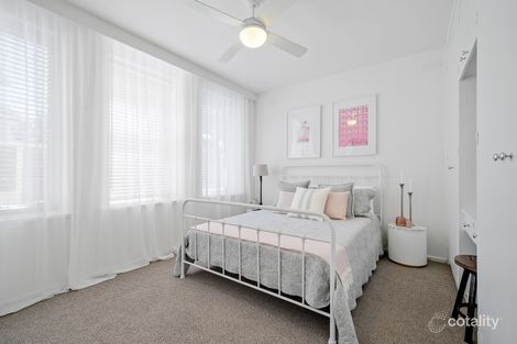 Property photo of 1/31 Charnwood Road St Kilda VIC 3182