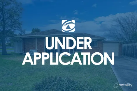 Property photo of 1/42 Strathavan Drive Berwick VIC 3806