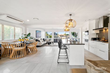 Property photo of 4 Sara Avenue Broadbeach Waters QLD 4218