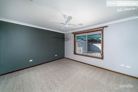 Property photo of 13 Undurra Drive Glenfield Park NSW 2650