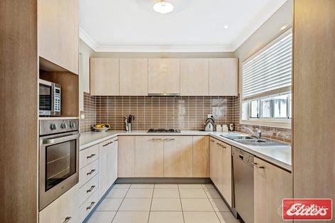 Property photo of 6 Hillsborough Crescent Glenfield NSW 2167