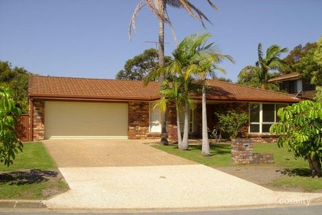 5 Bullando St, Warana, QLD 4575