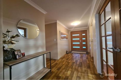 Property photo of 17 Riverina Avenue Coodanup WA 6210