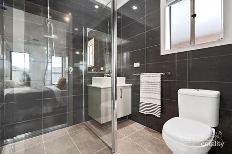 Property photo of 9 Sunset Avenue Harkness VIC 3337